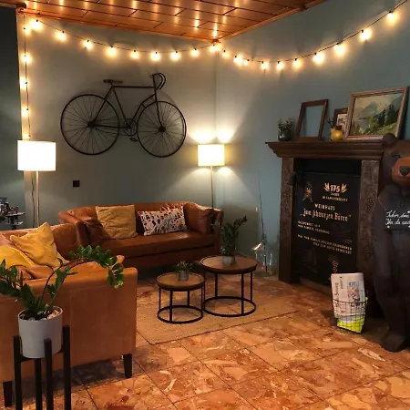 酒店 黑熊葡萄酒屋及酒店 3*