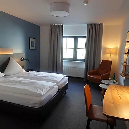 Hotel & Weinhaus Zum Schwarzen Baeren Koblenz (Rhineland-Palatinate)