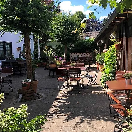 Hotel & Weinhaus Zum Schwarzen Baeren Koblenz (Rhineland-Palatinate)