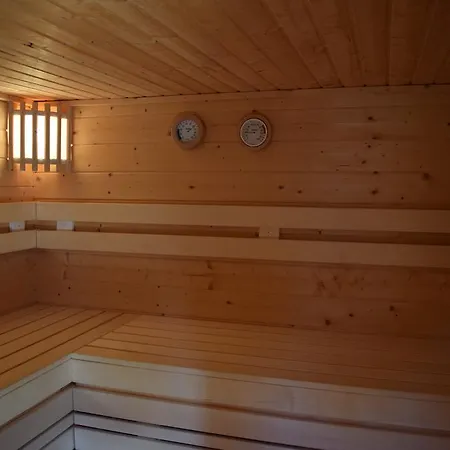 فندق & Weinhaus Zum Schwarzen Baeren