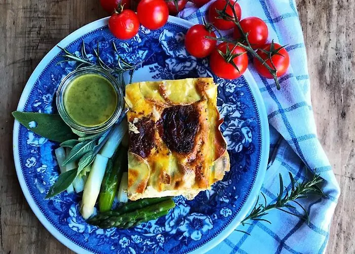 Hotel & Weinhaus Zum Schwarzen Baren 3*