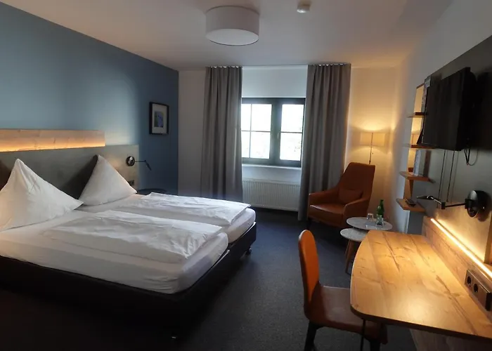 & Weinhaus Zum Schwarzen Baren