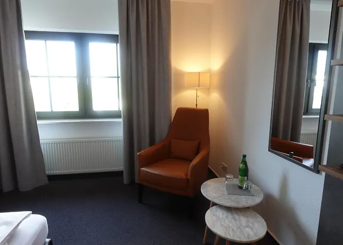 & Weinhaus Zum Schwarzen Baren Koblenz (Rhineland-Palatinate)